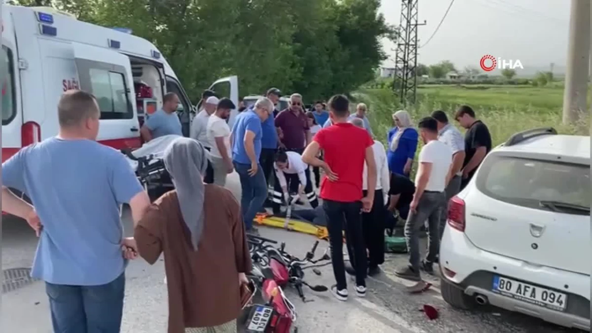 Osmaniye'de otomobil ile motosiklet çarpıştı: 3 yaralı